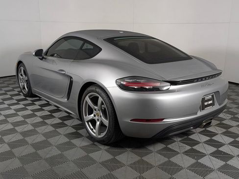 Used 2018 Porsche 718 Cayman image 3