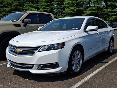 Certified 2016 Chevrolet Impala LT w/ Convenience Package FWD image 3