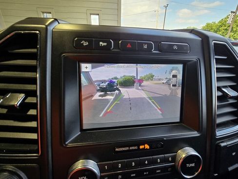 Used 2018 Ford Expedition Limited w/ Equipment Group 301A AWD/4WD image 20