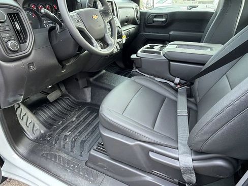 New 2026 Chevrolet Silverado 1500 W/T image 14