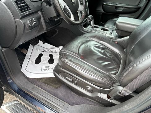 Used 2012 Chevrolet Traverse LT w/ LPO, 'HIT The Road' Package AWD/4WD image 10