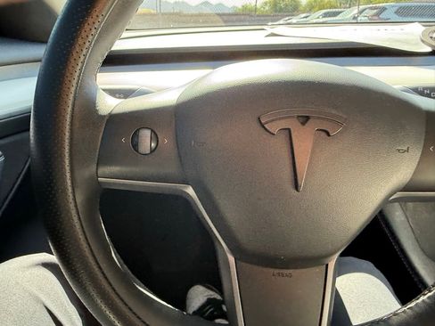Used 2022 Tesla Model 3 Performance AWD/4WD image 17
