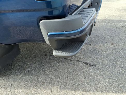 Used 2019 Chevrolet Colorado Z71 image 12