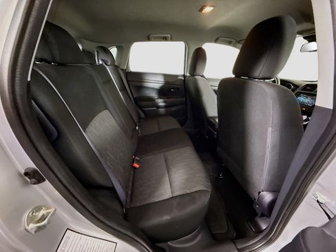 Used 2021 Mitsubishi Outlander Sport ES FWD image 26