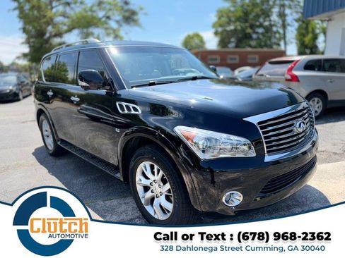 Used 2014 INFINITI QX80 4WD Luxe w/ Theater Package image 4