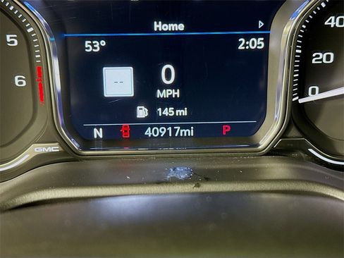 Used 2021 GMC Yukon Denali image 13