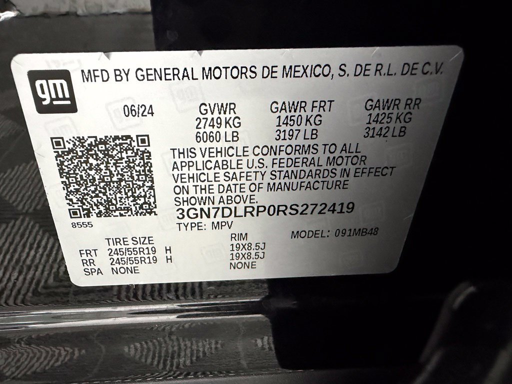 Used 2024 Chevrolet Equinox EV LT FWD image 22