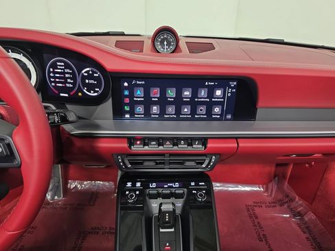 Certified 2023 Porsche 911 Carrera GTS RWD image 16