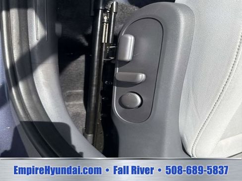 Used 2024 Hyundai Kona SEL AWD/4WD image 18