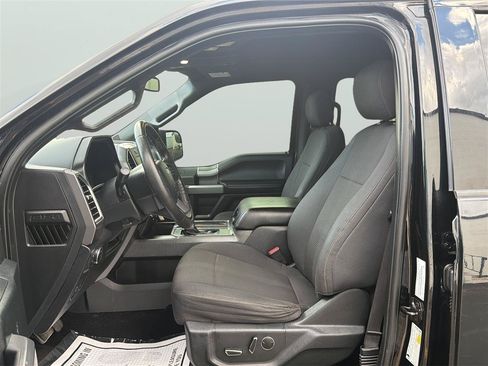 Used 2016 Ford F150 XLT w/ Equipment Group 302A Luxury AWD/4WD image 11