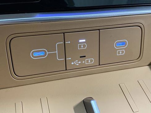 Used 2026 Hyundai Santa Fe Calligraphy image 25