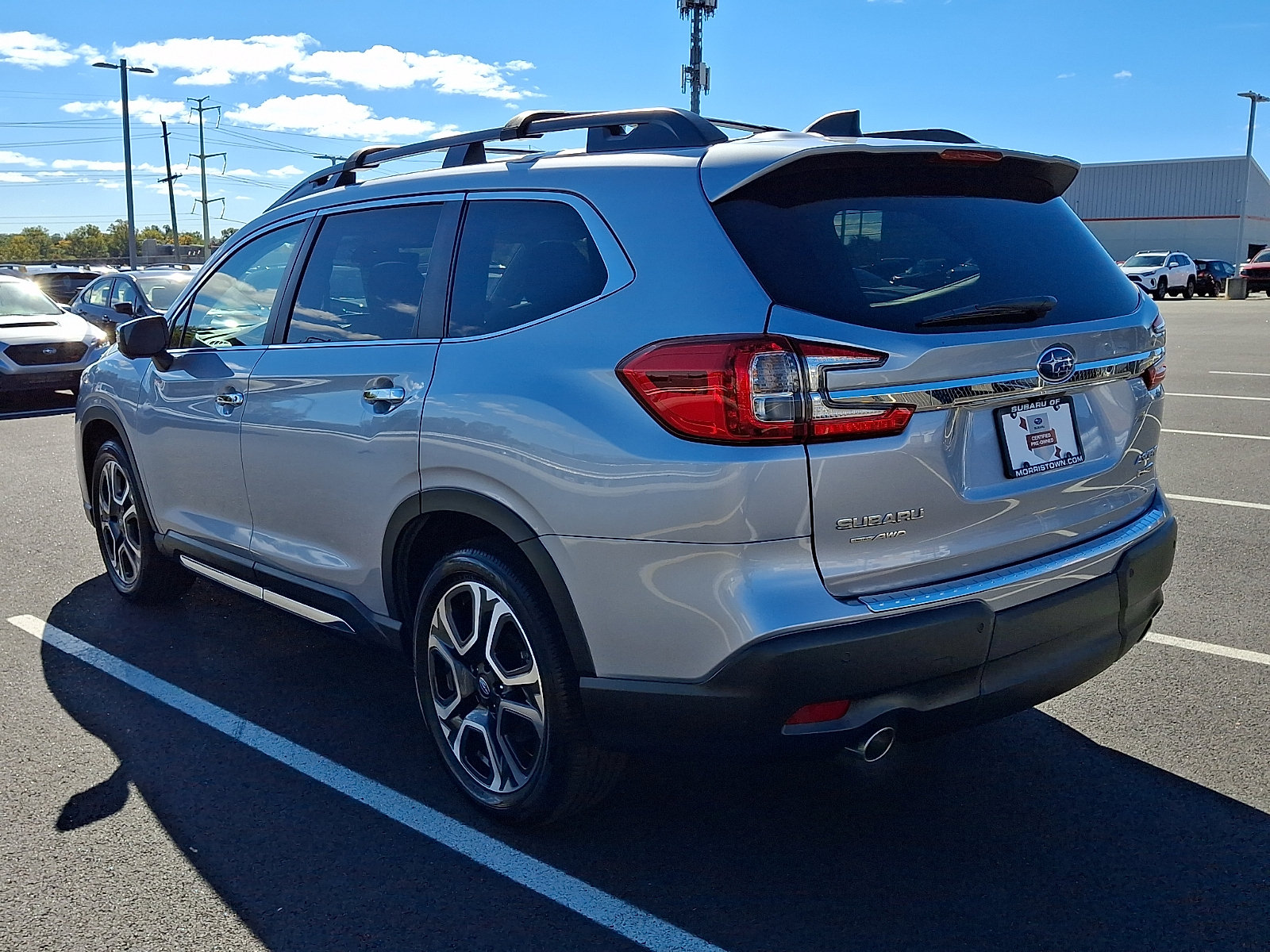 Certified 2023 Subaru Ascent Touring AWD/4WD image 4