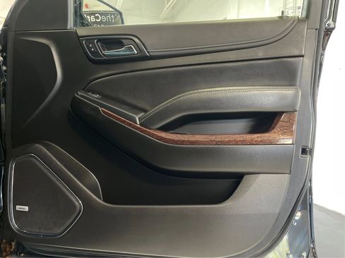 Used 2019 GMC Yukon XL SLT image 27