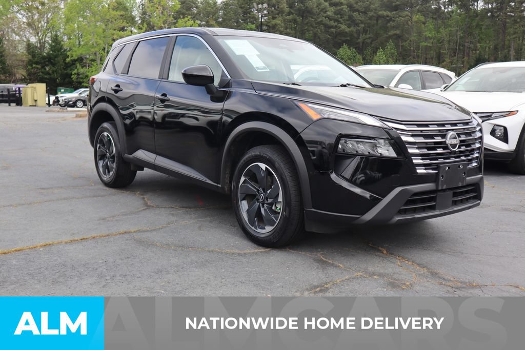 Used 2025 Nissan Rogue SV FWD image 4