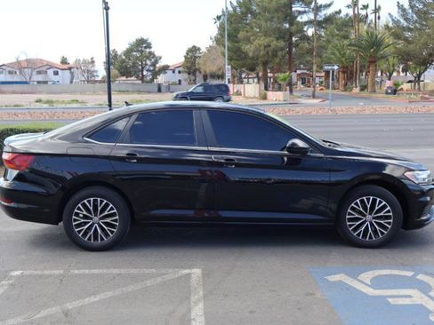 Used 2019 Volkswagen Jetta S w/ Driver Assistance Package image 8