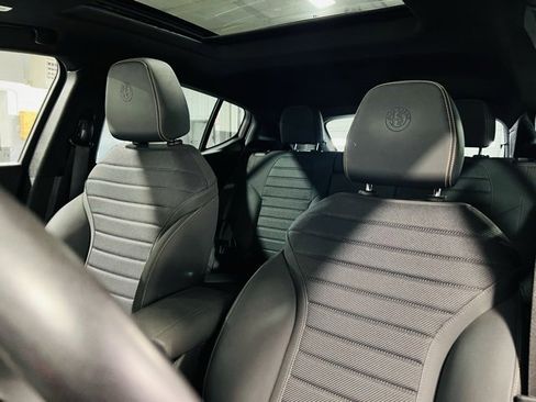 Used 2024 Alfa Romeo Tonale Ti image 3