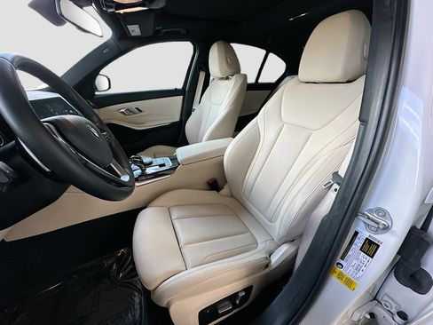 Used 2019 BMW 330i 330i w/ Driving Assistance Package image 19