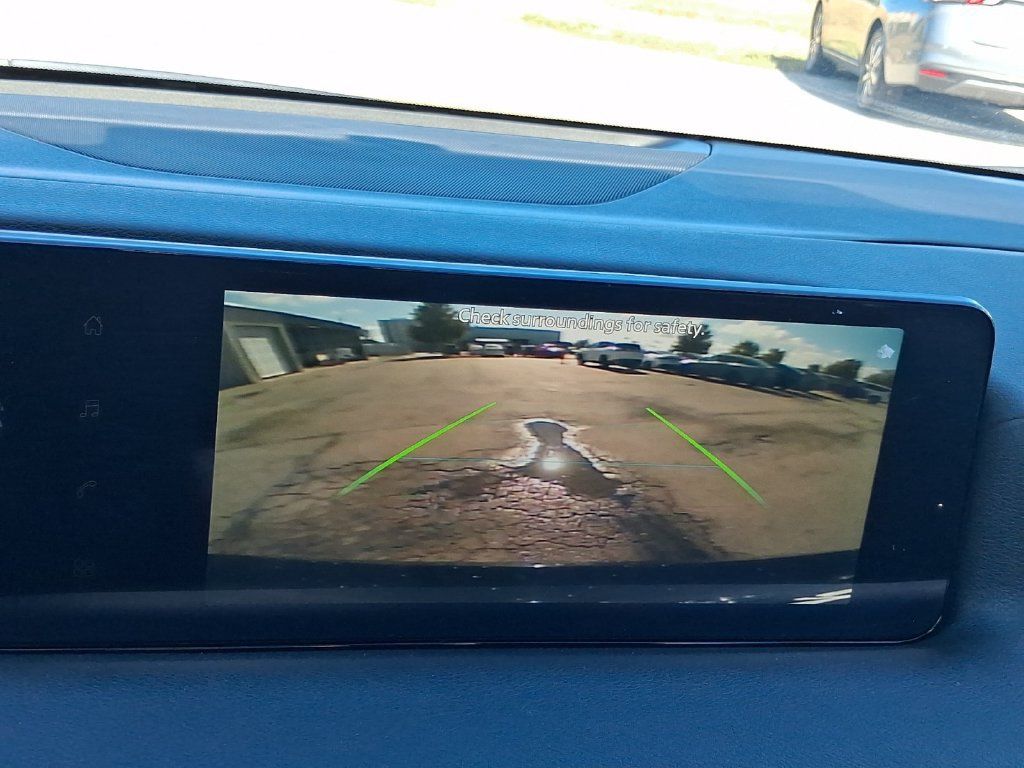 New 2027 Nissan Sentra SV FWD image 10