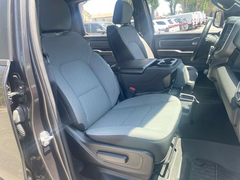 Used 2022 RAM 1500 Big Horn RWD image 25