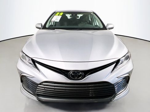 Used 2023 Toyota Camry LE image 11