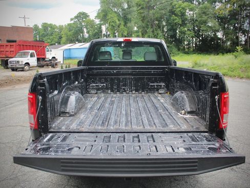 Used 2017 Ford F150 XL w/ Equipment Group 101A Mid RWD image 38