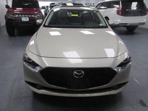 Used 2024 MAZDA MAZDA3 s image 2