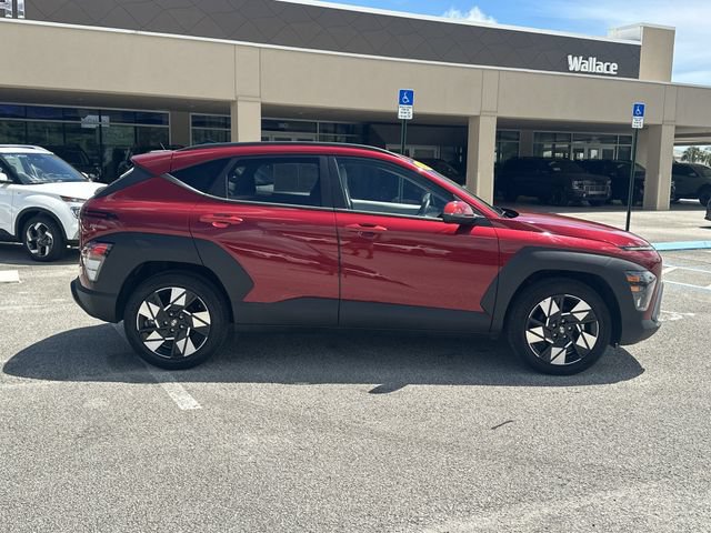 Certified 2025 Hyundai Kona SEL FWD image 5