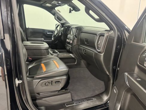 Used 2019 GMC Sierra 1500 AT4 w/ AT4 Premium Package AWD/4WD image 21