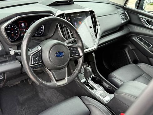 Used 2023 Subaru Ascent Limited AWD/4WD image 9