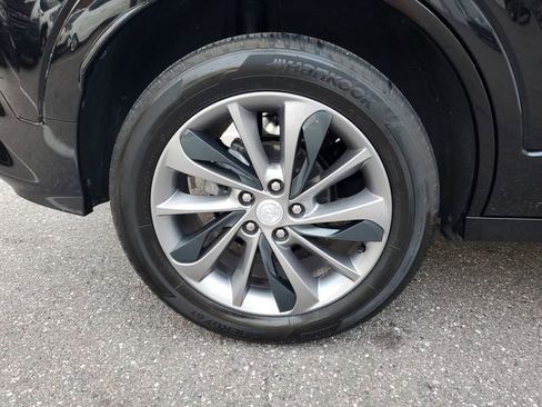 Used 2023 Buick Encore GX Select w/ Sport Touring Package image 5