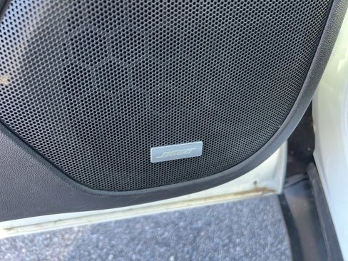 Used 2023 GMC Acadia AT4 w/ Preferred Package image 24