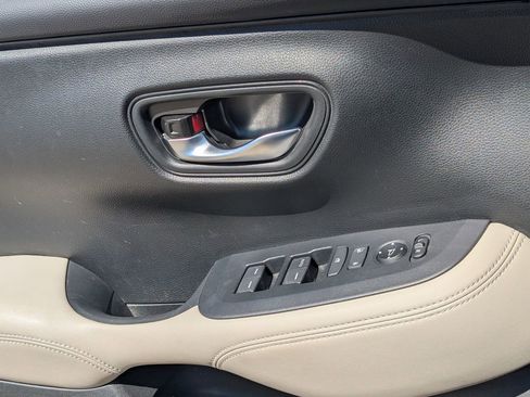 Used 2023 Honda HR-V LX image 27