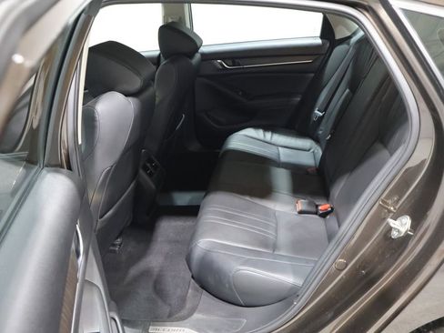 Used 2018 Honda Accord EX-L image 18