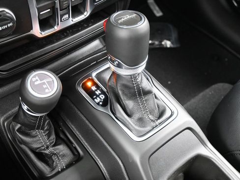 New 2026 Jeep Gladiator Sport image 22