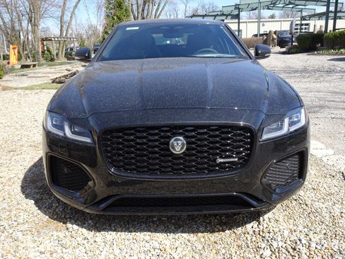 New 2024 Jaguar XF R-Dynamic SE image 11