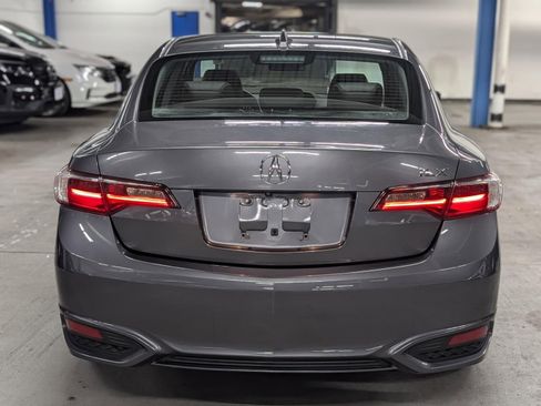 Used 2017 Acura ILX image 6