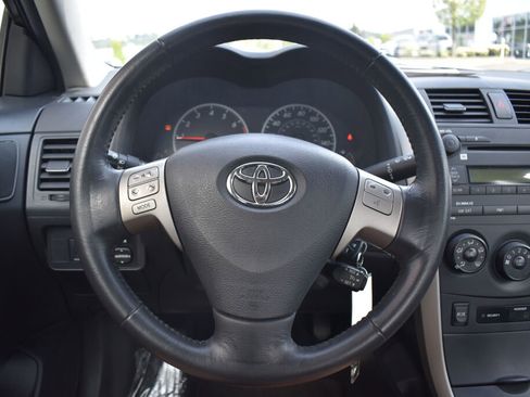 Used 2009 Toyota Corolla S FWD image 9