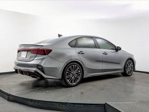 Used 2022 Kia Forte GT FWD image 8