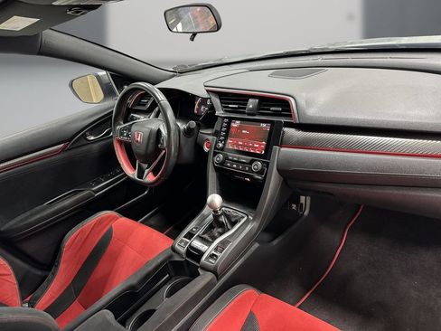 Used 2019 Honda Civic Type R image 16