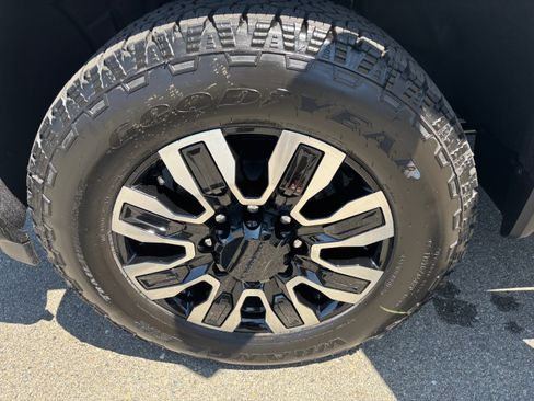 New 2025 GMC Sierra 2500 Denali Ultimate image 20