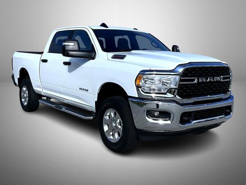 Used 2024 RAM 2500 Big Horn image 3