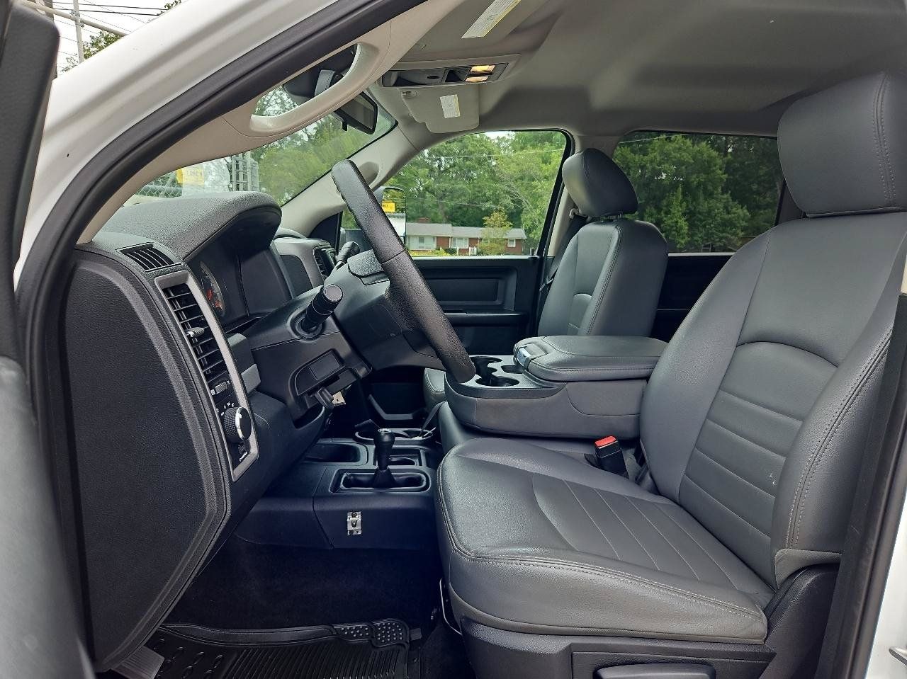 Used 2016 RAM 3500 Tradesman AWD/4WD image 11