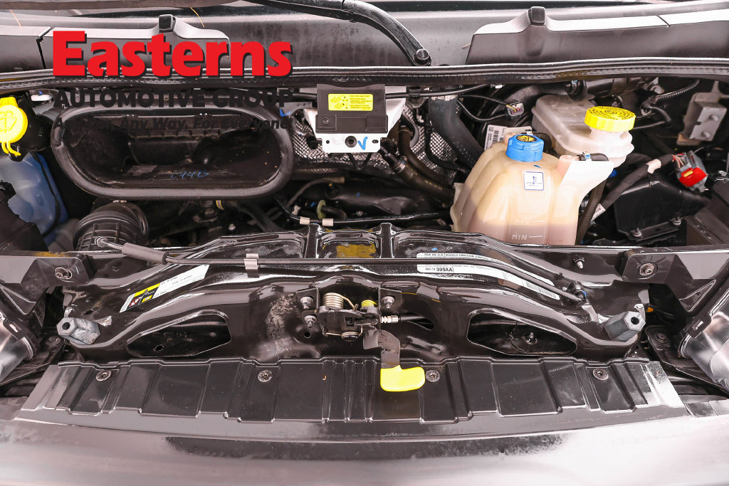 Used 2025 RAM ProMaster 2500 w/ Convenience Group FWD image 8