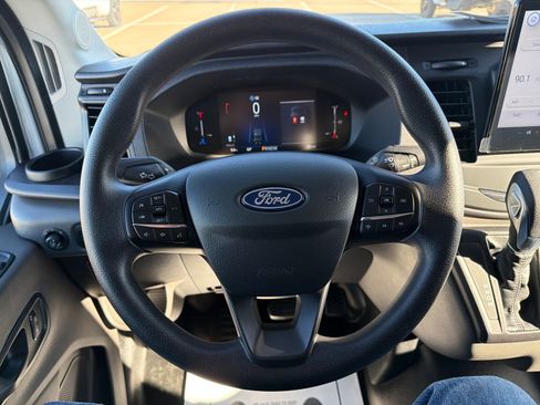 New 2026 Ford Transit 250 148 Medium Roof w/ Load Area Protection Package image 14