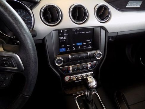 Used 2016 Ford Mustang GT Premium image 19