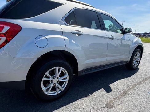 Used 2017 Chevrolet Equinox LT w/ Convenience Package FWD image 37