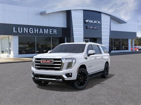 New 2026 GMC Yukon XL Elevation image 8