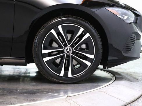 Certified 2025 Mercedes-Benz CLA 250 4MATIC image 14