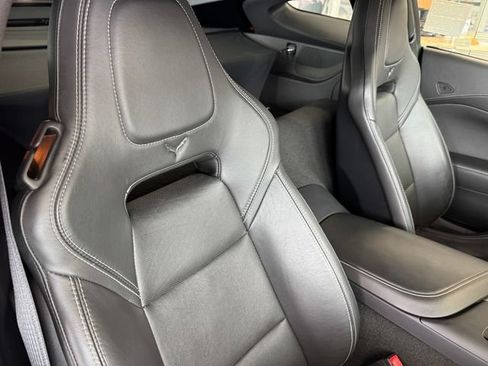 Certified 2019 Chevrolet Corvette Z06 RWD image 8