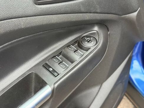 Used 2017 Ford Escape Titanium AWD/4WD image 17